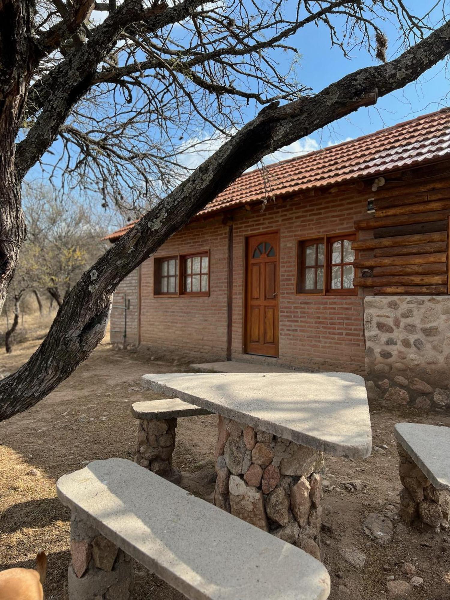 Cabanas Y Toboganes Rancho La Nata Mina Clavero Exterior photo