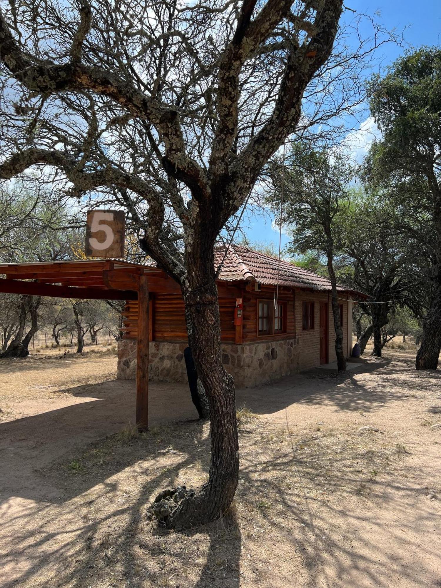 Cabanas Y Toboganes Rancho La Nata Mina Clavero Exterior photo