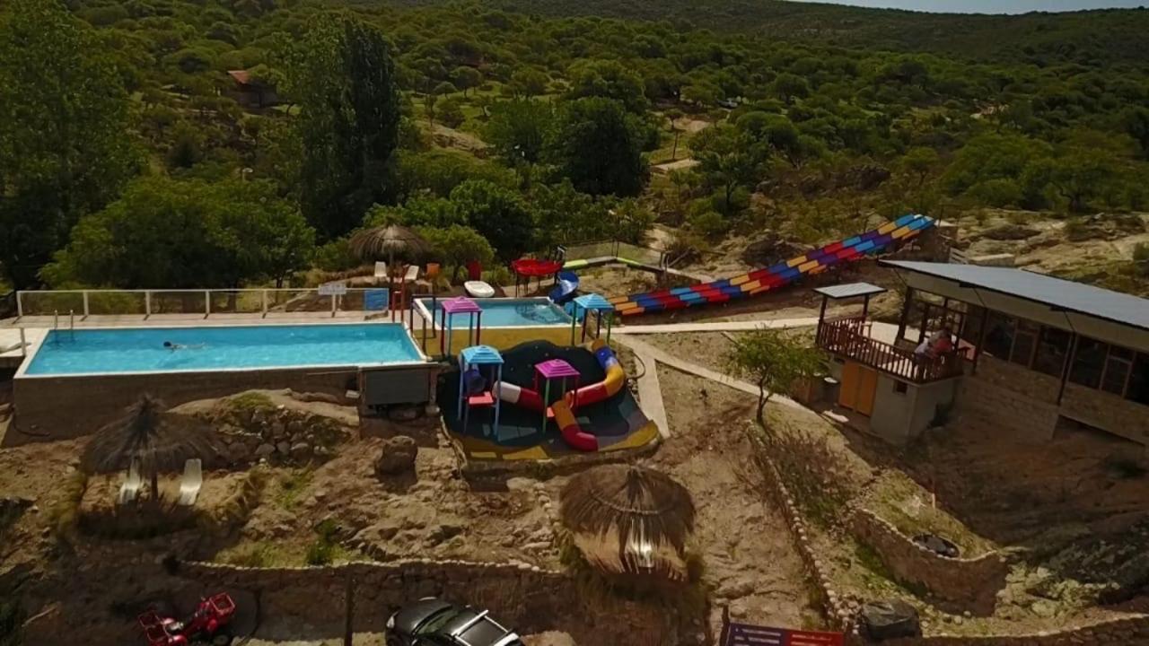 Cabanas Y Toboganes Rancho La Nata Mina Clavero Exterior photo